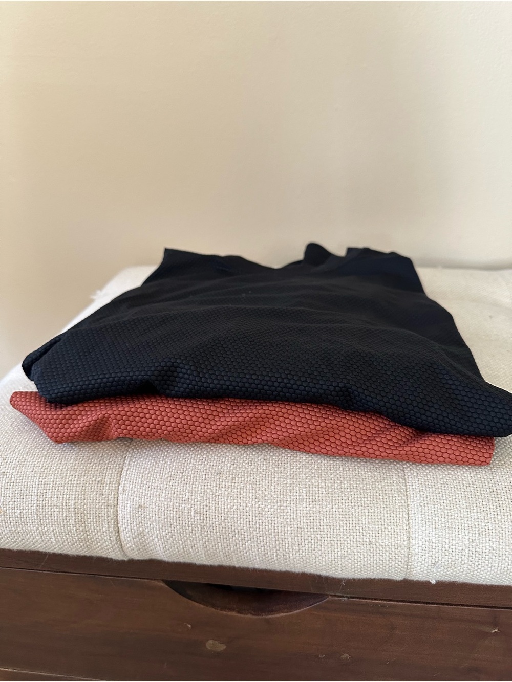 Bundle of 2 calia tops